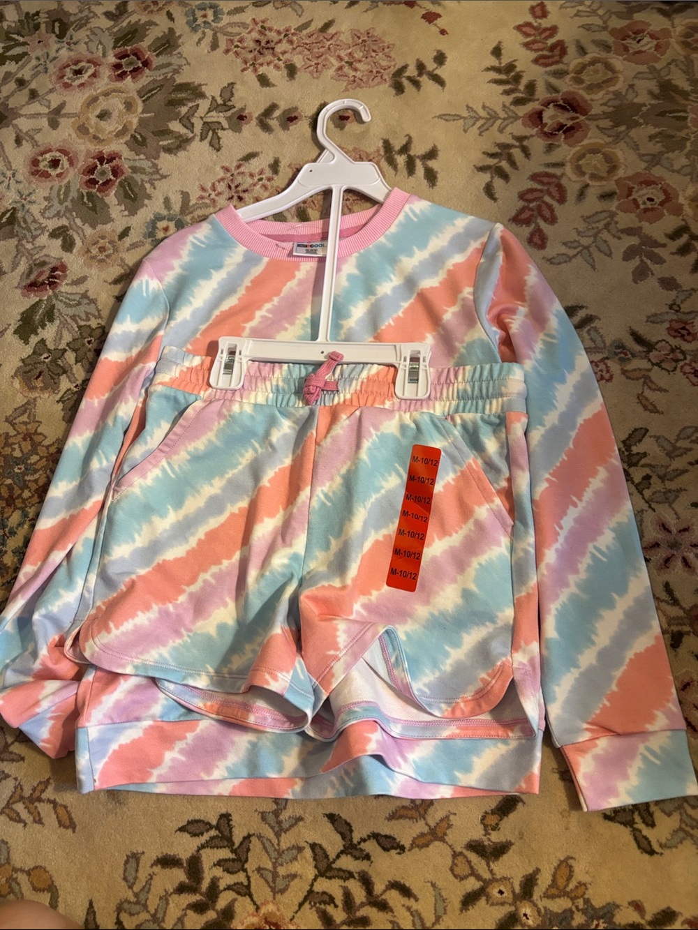 Girls long sleeve and short set 32 degrees Cool